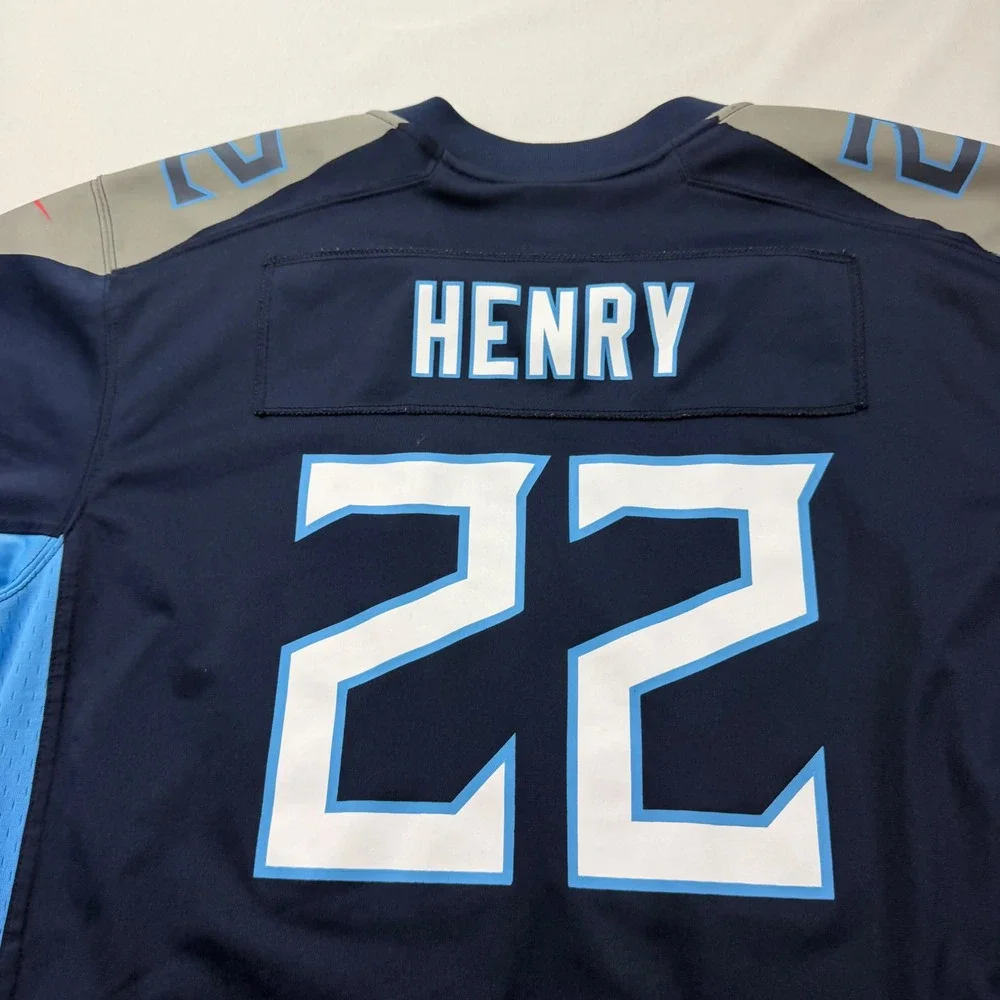 Nike Tennessee Titans Jersey Youth XL Navy Blue Derrick Henry 22 NFL Football